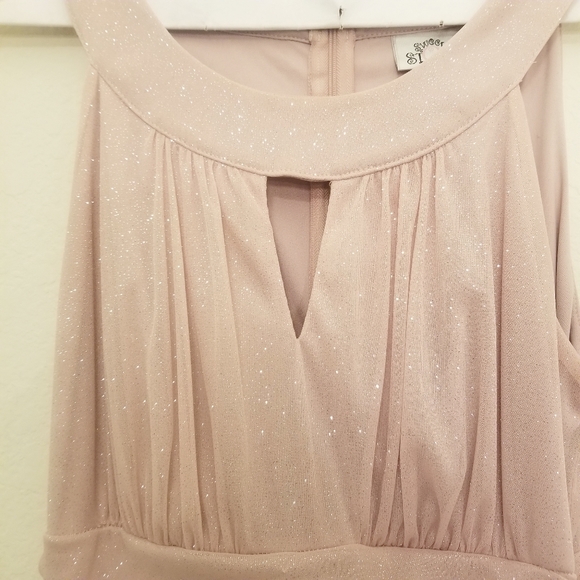 Pink Sweet Storm Small Dress - Picture 4 of 5